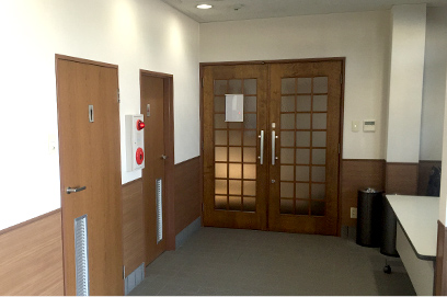 あい友社会館のロビー写真